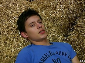 18 Cute Boy whit Heavy Dick